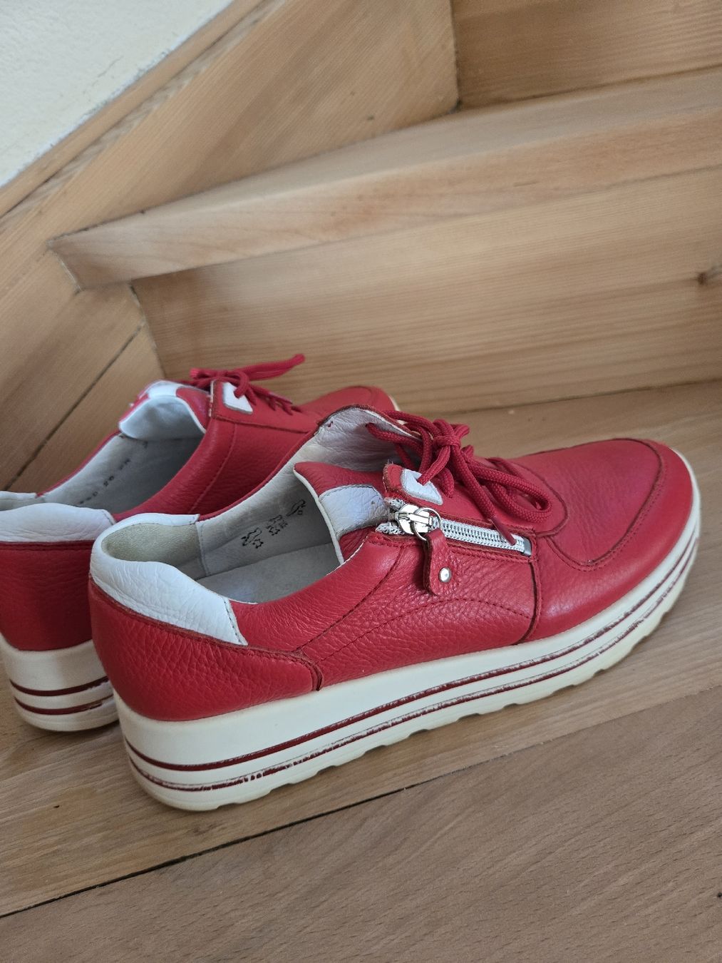 Scarpe da donna: Waldläufer Halbschuhe rot - Grösse 40  – Usato da Unterterzen venduto da elebo 2