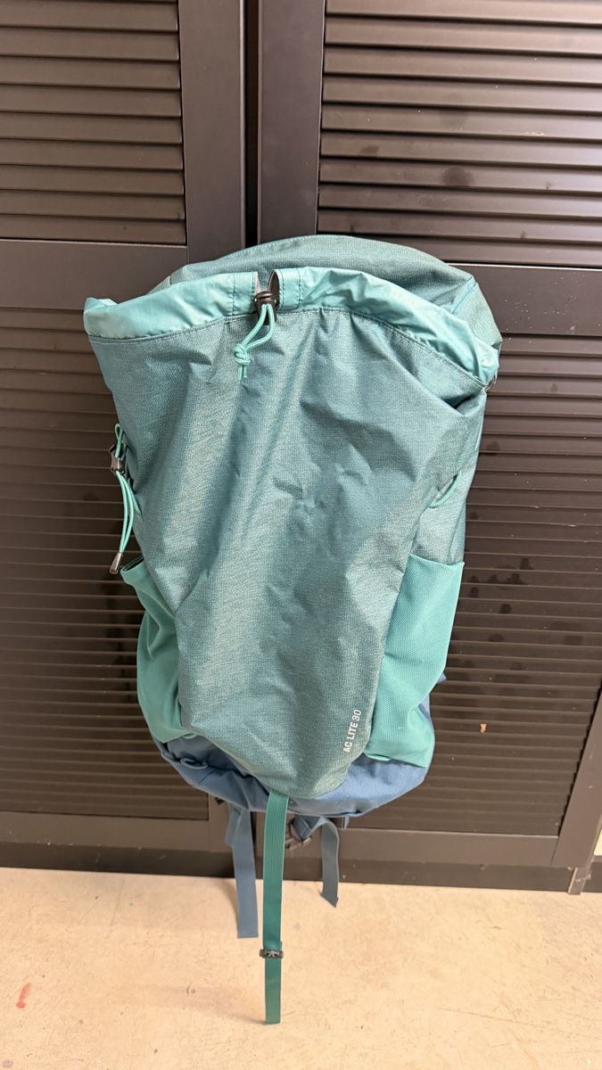 Deuter Zaini: Deuter AC Lite 30 Wanderrucksack – Usato da Bubikon venduto da piznuna