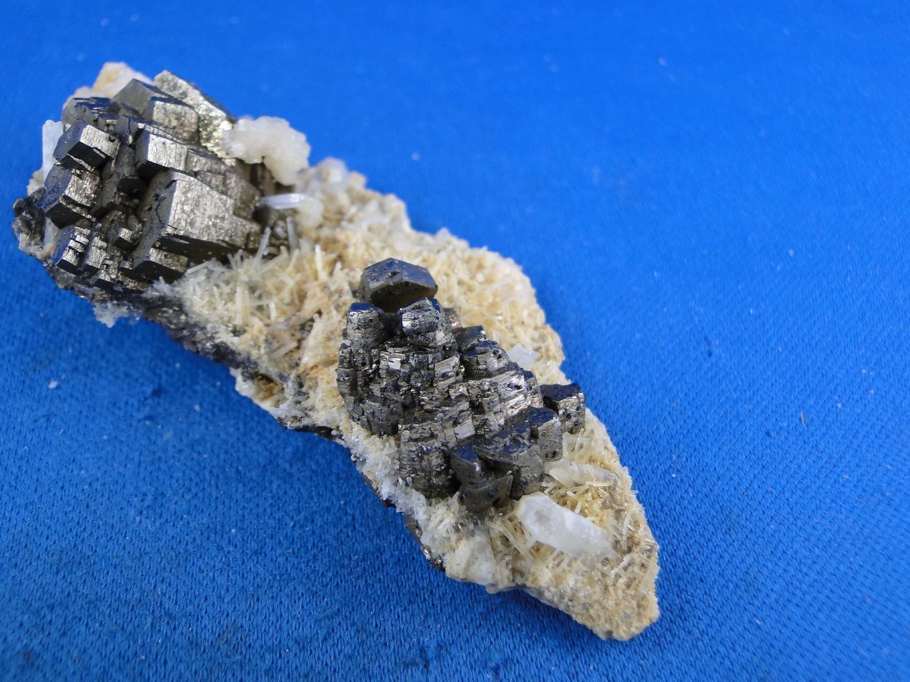 Mineralien & Heilsteine: Pyrrhotit mit Quartz – Gebraucht aus Schinznach Bad von Demerald 7