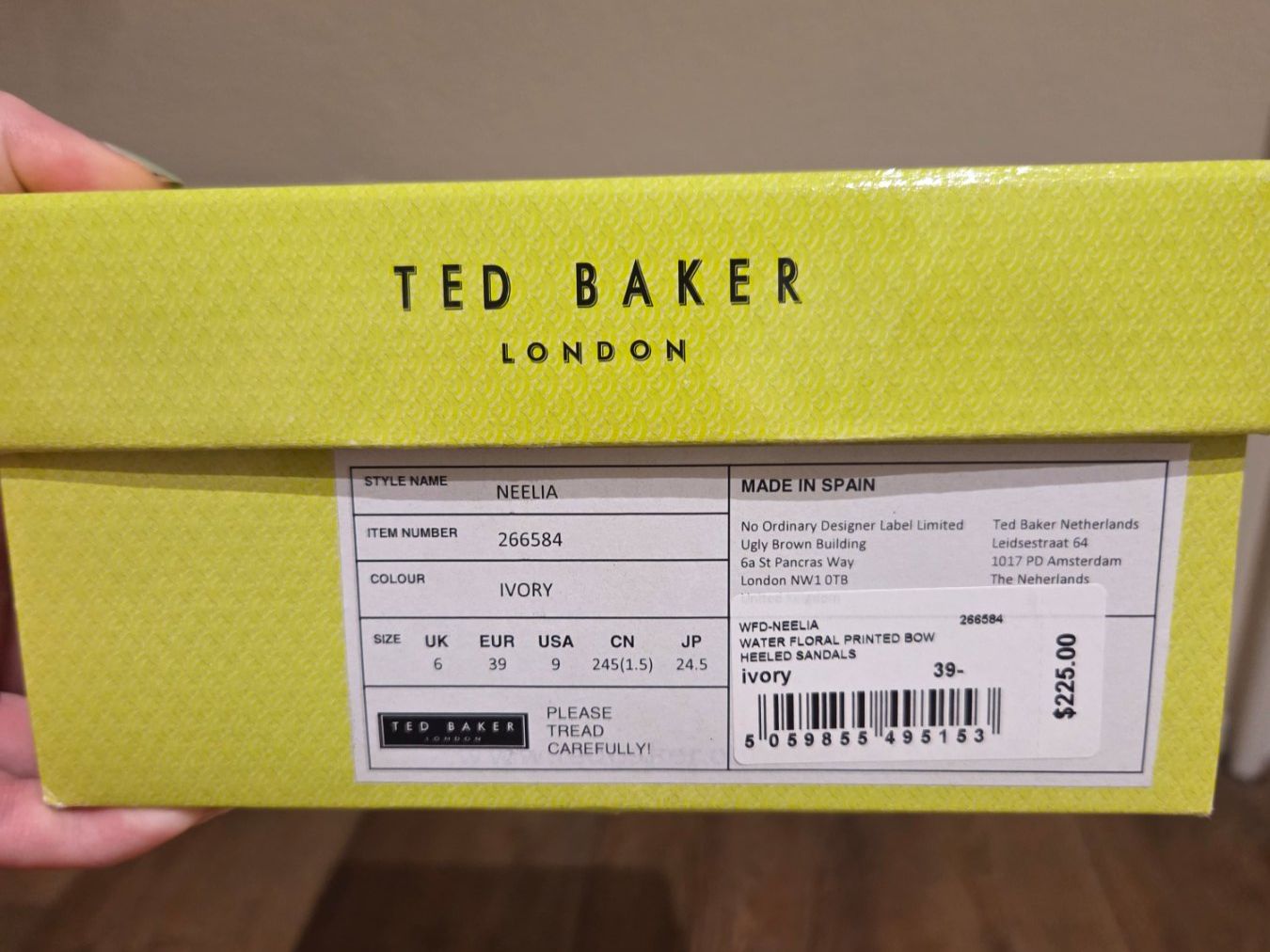 Ted Baker Scarpe da donna: Sandales fleuries Ted Baker, taille 39, parfaites été! – Nuovo e nell'imballaggio originale da Rapperswil SG venduto da ape_m8s2 1