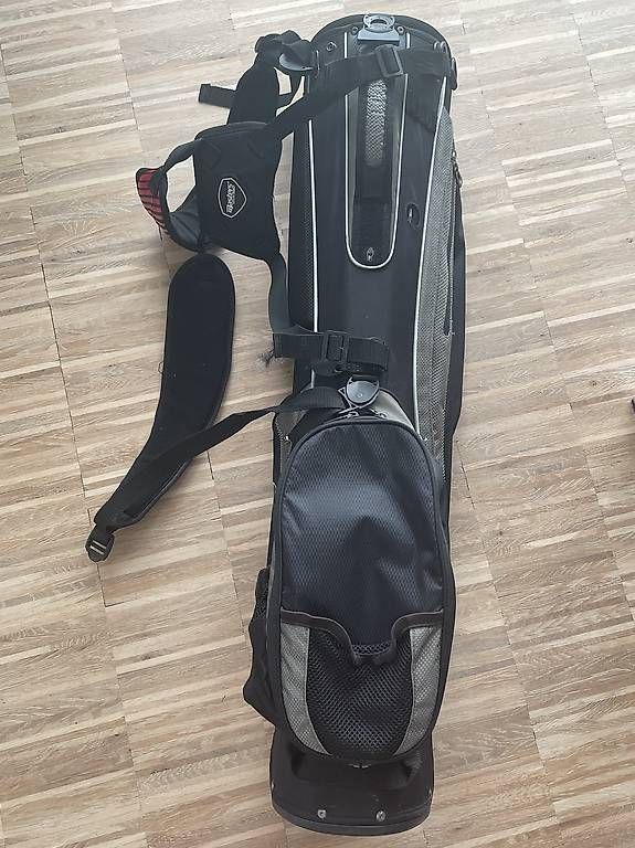Nike Taschen: Nike Golfbag – Gebraucht aus Bern von mia_8nfn 1