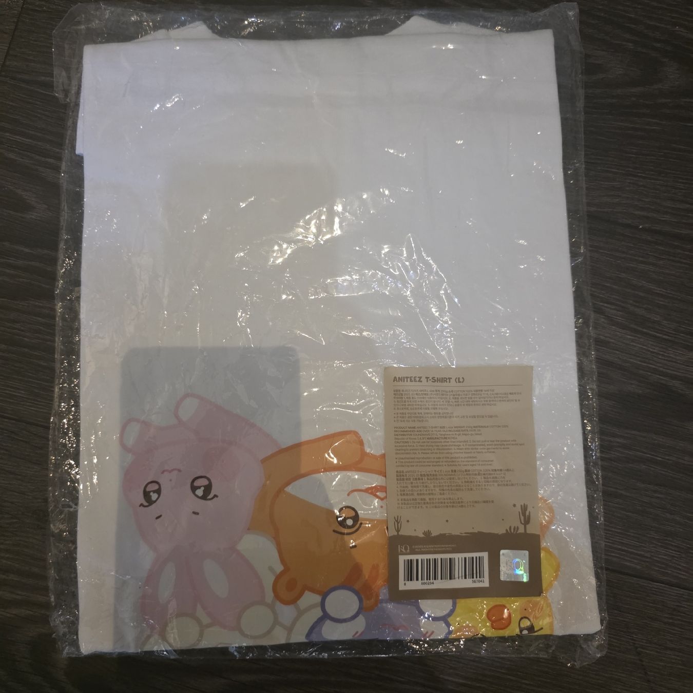T-shirt: ateez aniteez t-shirt – Nuovo e nell'imballaggio originale da Vevey venduto da Shelovesyu._.u 1