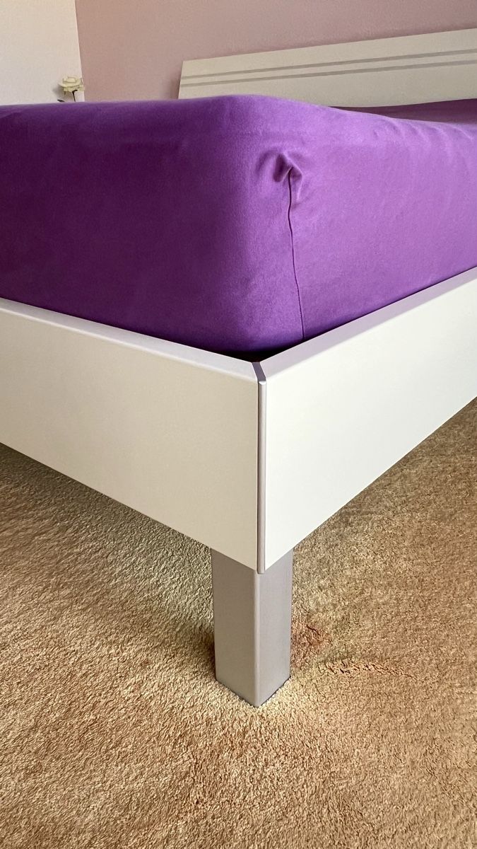Lits: Schlafzimmer mit Nachttischen – D'occasion à Ennetbaden par lolek02 4