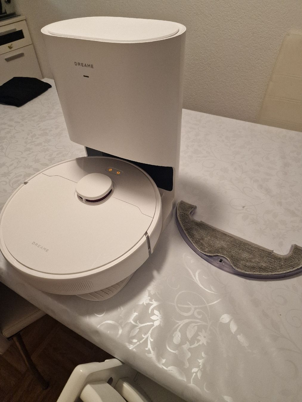 Dreame Aspirapolveri & Accessori: Dreame D10 Plus Saugroboter mit Absaugstation – Usato da Arbon venduto da LucaItaliano 1