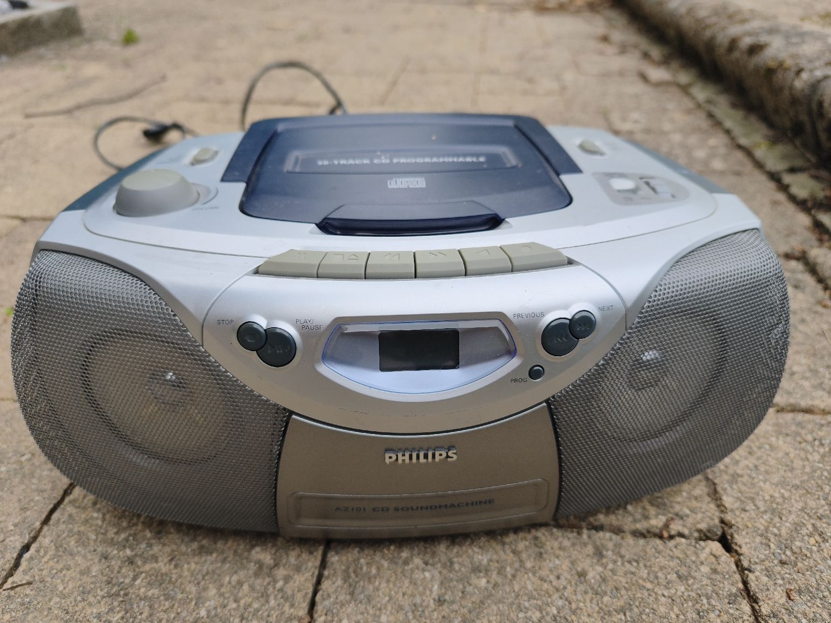 Philips Sistemi audio & multimediali: CD und Kasettenradio – Usato da Gontenschwil venduto da Jeepli1970