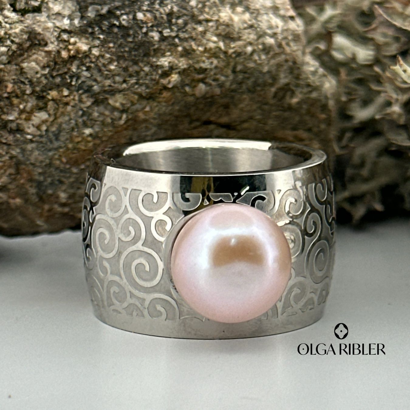 Olga Ribler Bagues: Statement Ring Edelstahl mit Perle Grösse 60 – Neuf (Voir description) à Luzern par Schmuckoutlet 4