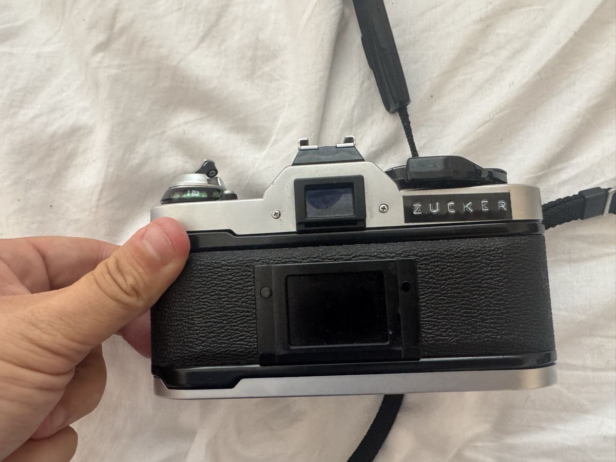 Canon Kamera: Canon AE-1 Analogkamera – Gebraucht aus Disentis/Mustér von uhhhsimon 2