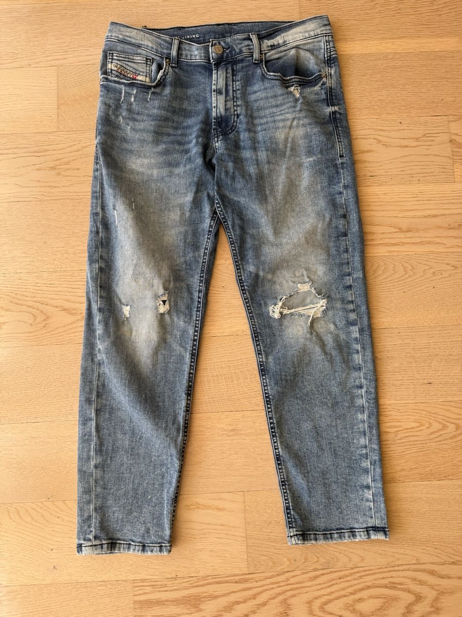 Diesel Pantaloni: Jeans Diesel 2 Stück Gr.168 – Usato da Wallisellen venduto da Rally68 2