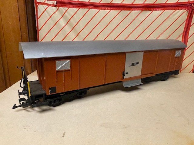 LGB Modelleisenbahnen: Güterwagen der RhB, Eigenbau auf LGB Basis – Gebraucht aus Rudolfstetten von Rrst1968