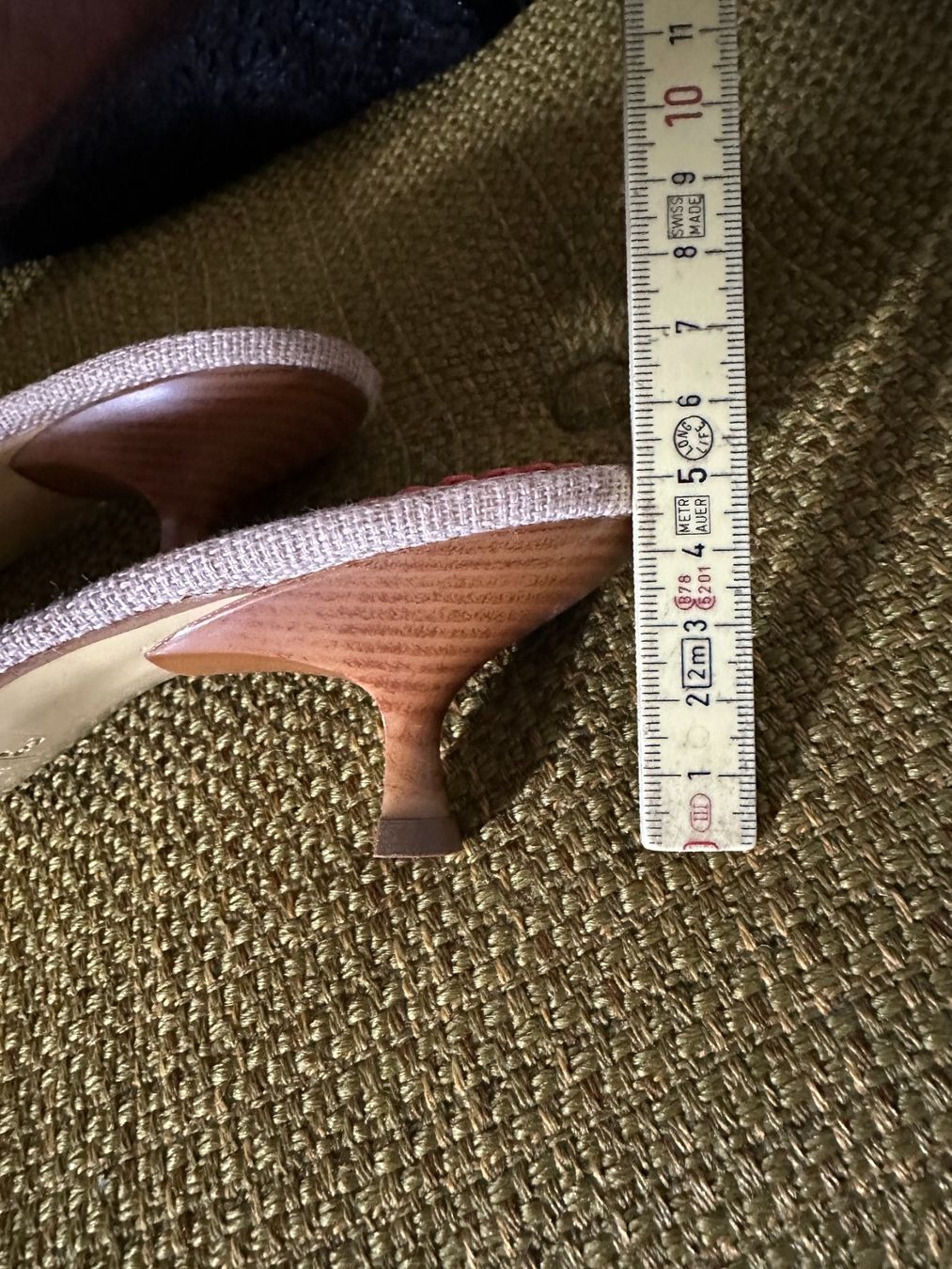 Chaussures femmes: exquisite Pumps – D'occasion à Sins par Taschending 4