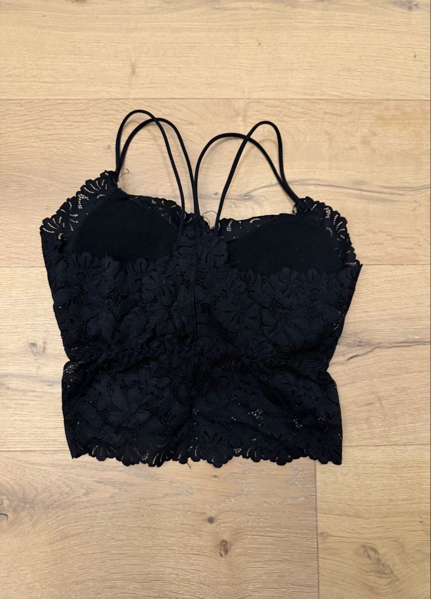 Top: Bustier Top schwarz mit Spitze und Trägern – Nuovo e nell'imballaggio originale da Tennwil venduto da juupydu 2