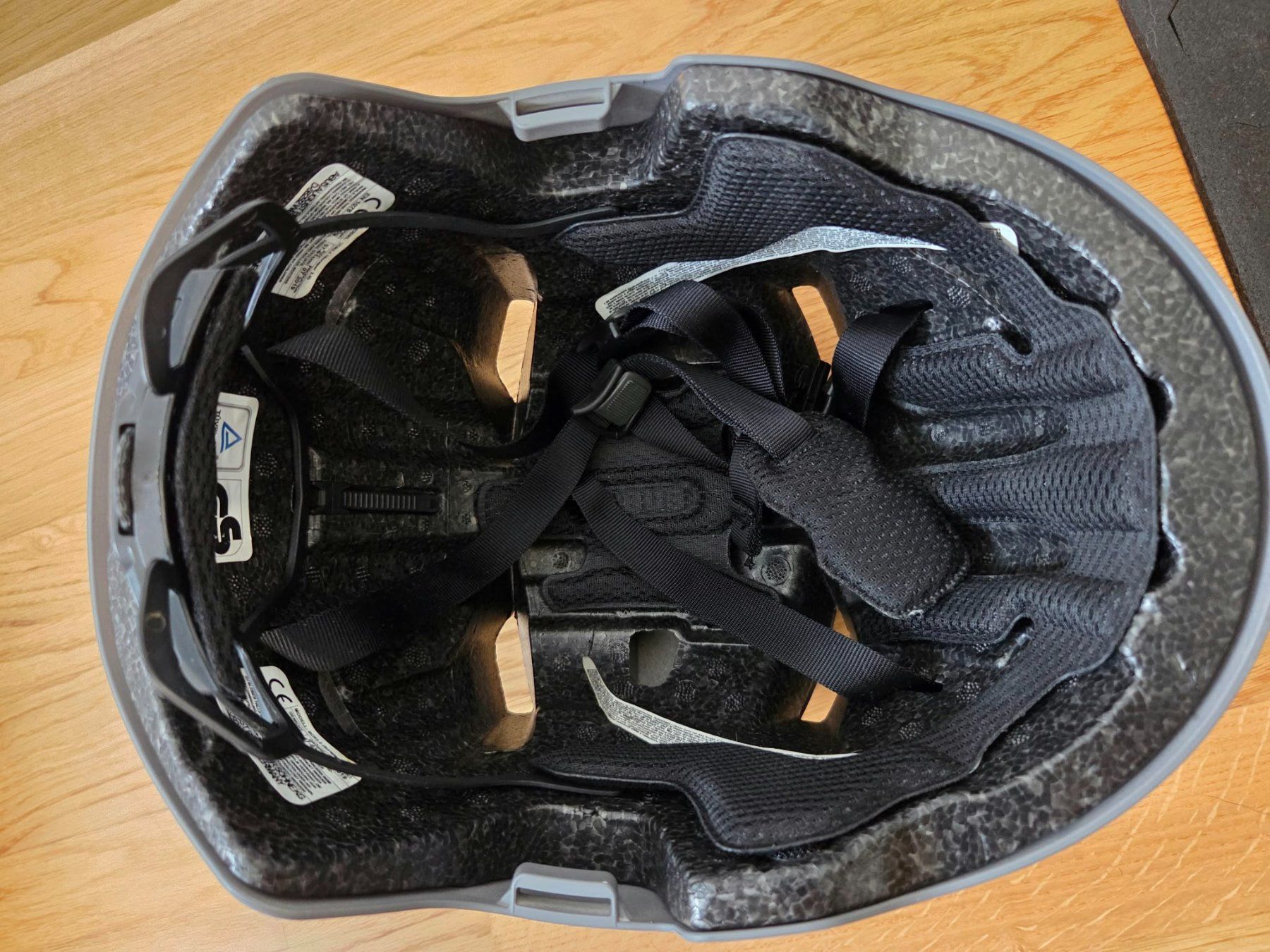 ABUS Scraper 3.0 Velohelm / Skatehelm – Gr. L (57-61cm) – Gr (D ...