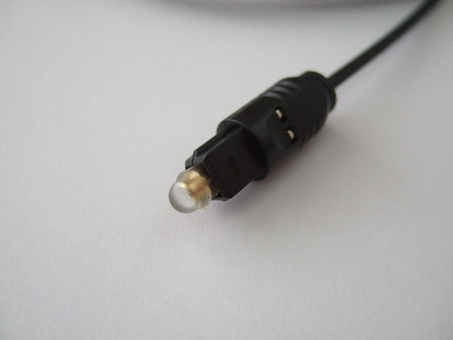 Cavi: TOSLINK Optisches Audio Kabel 3m – Nuovo e nell'imballaggio originale da Sursee venduto da thjentzsch 1