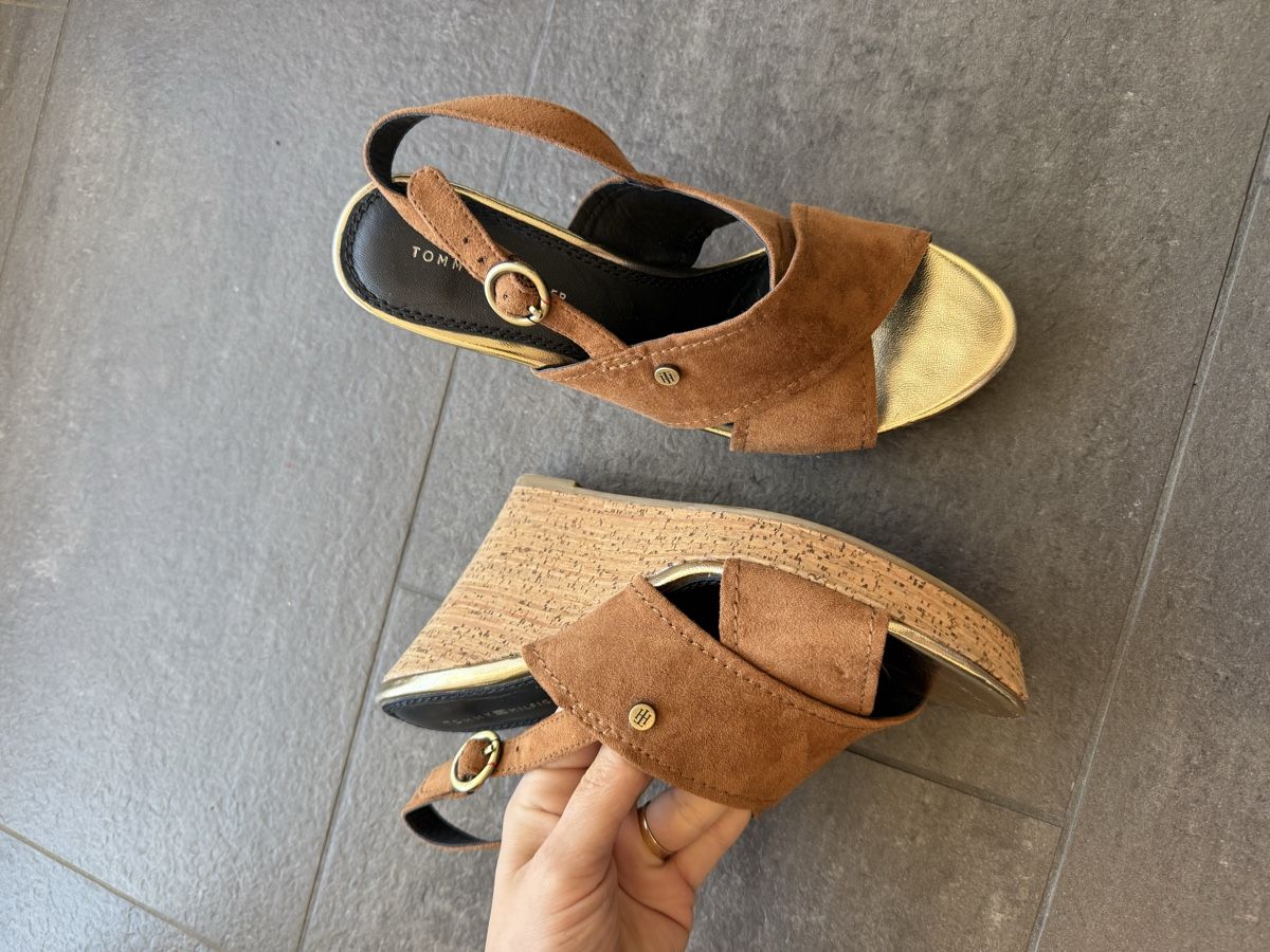 Tommy Hilfiger Damenschuhe: Tommy Hilfiger shoes size 39 – Neu (gemäss Beschreibung) aus Walchwil von Luxury_wardrobe