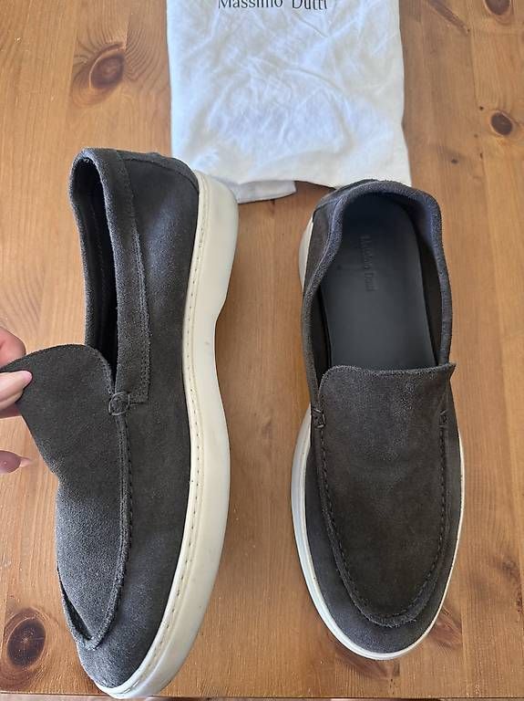 Scarpe da donna: Mocassins Massimo Dutti – Usato da Lausanne venduto da lol_fg6r 1