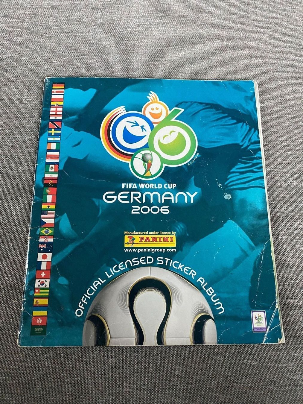Panini Album: Panini WM-Album 2006 Komplett – Usato da Interlaken venduto da p-real