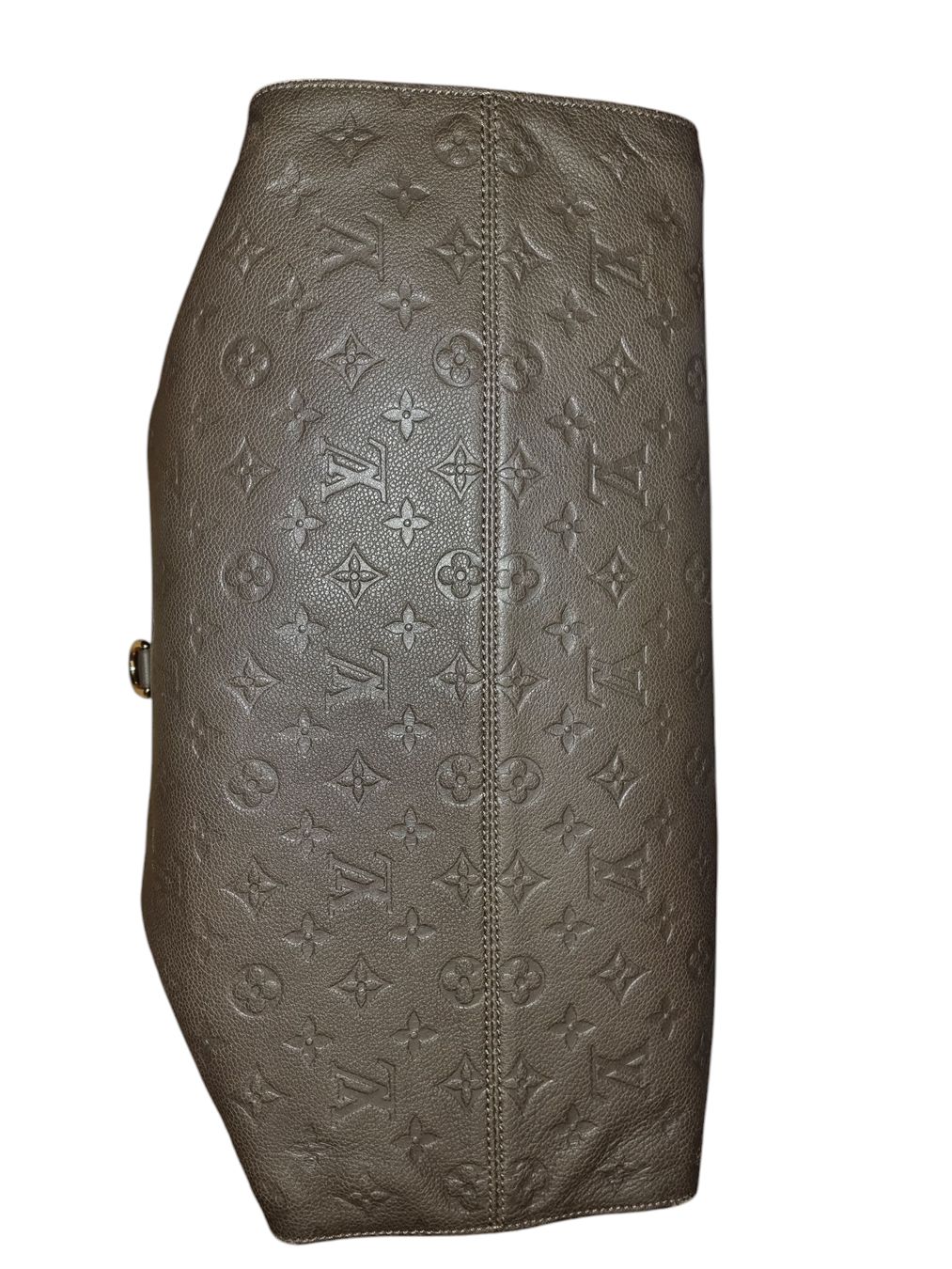 Louis Vuitton Borse: Louis Vuitton  Tasche  Lumineuse – Nuovo (secondo la descrizione) da Hildisrieden venduto da Beka23 2