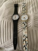 2x Swatch Armbanduhren Pinguin Motiv & Schwarz Grösse M