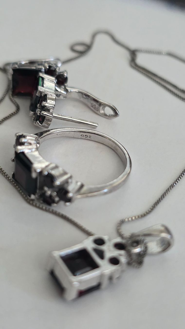 Altri gioielli: Wunderschönes Schmuckset, Ring, Kette, Ohrringe Silber 925 – Usato da Wittenbach venduto da rose_rosi 3