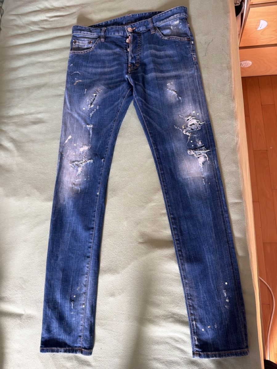 Dsquared2 Jeans: DSQUARED2 jeans – Gebraucht aus Sementina von bru_vpp5