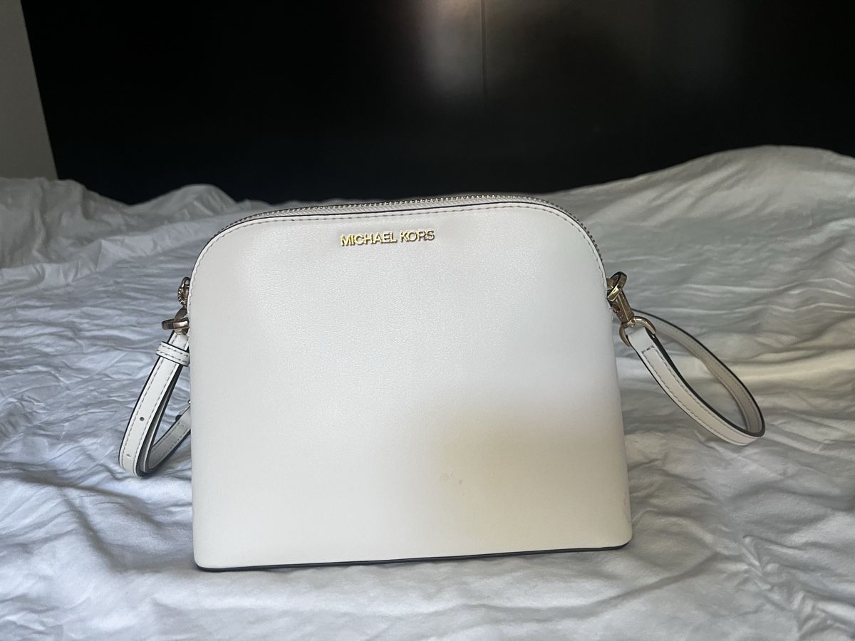 Michael Kors Sacs femmes: Michael Kors Handtasche – D'occasion à Küssnacht am Rigi par lus_g9xw 2