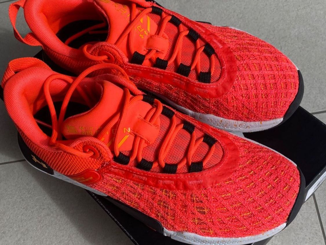 Under Armour Herrenschuhe: Under Armour Neu – Neu und originalverpackt aus Dübendorf von ana_n6b2