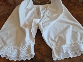 Damen Pumphose/Unterhose, antik, weiss mit Spitze, M