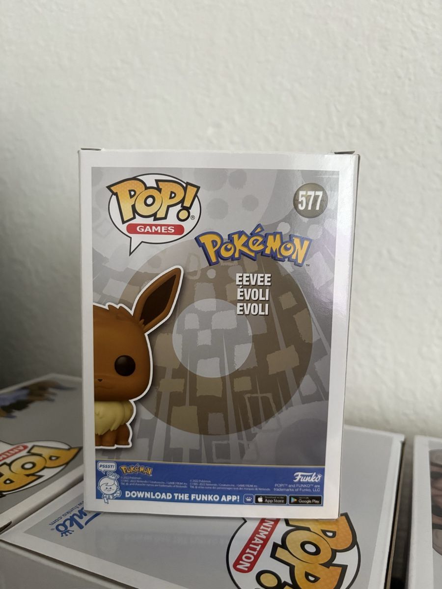 Funko Statuette: Funko Pop! Pokemon Eevee FLOCKED #577 – Usato da Wabern venduto da Ayke98 2