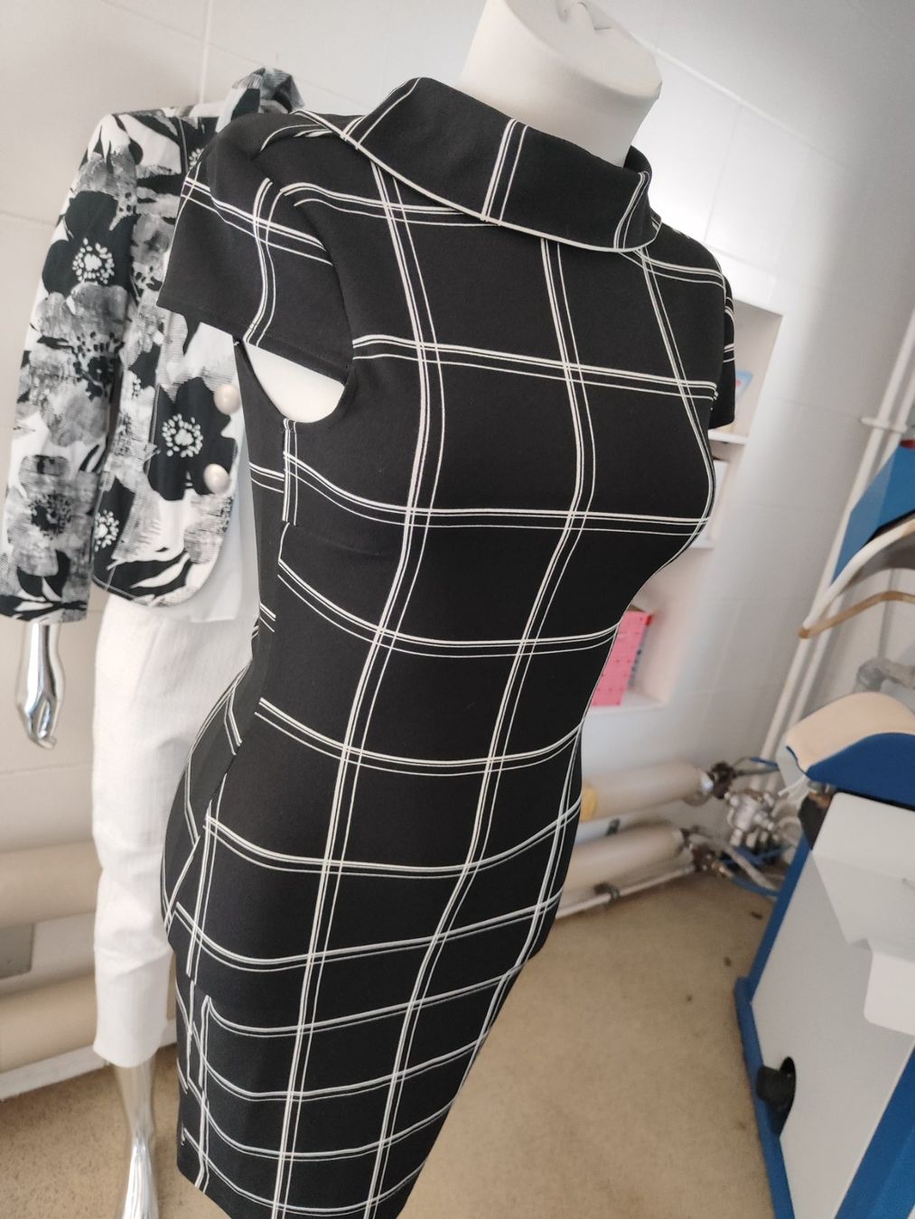 H&M Vestiti: Damen Kleid Gr XS – Nuovo (secondo la descrizione) da Langnau am Albis venduto da Judithsebi