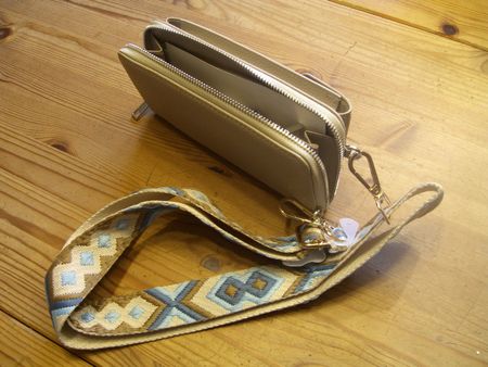 Handytasche/Portemonnaie  halb Handytasche halb Portemonnaie