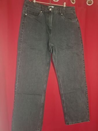 Jean noir "Cache Cache" taille 44