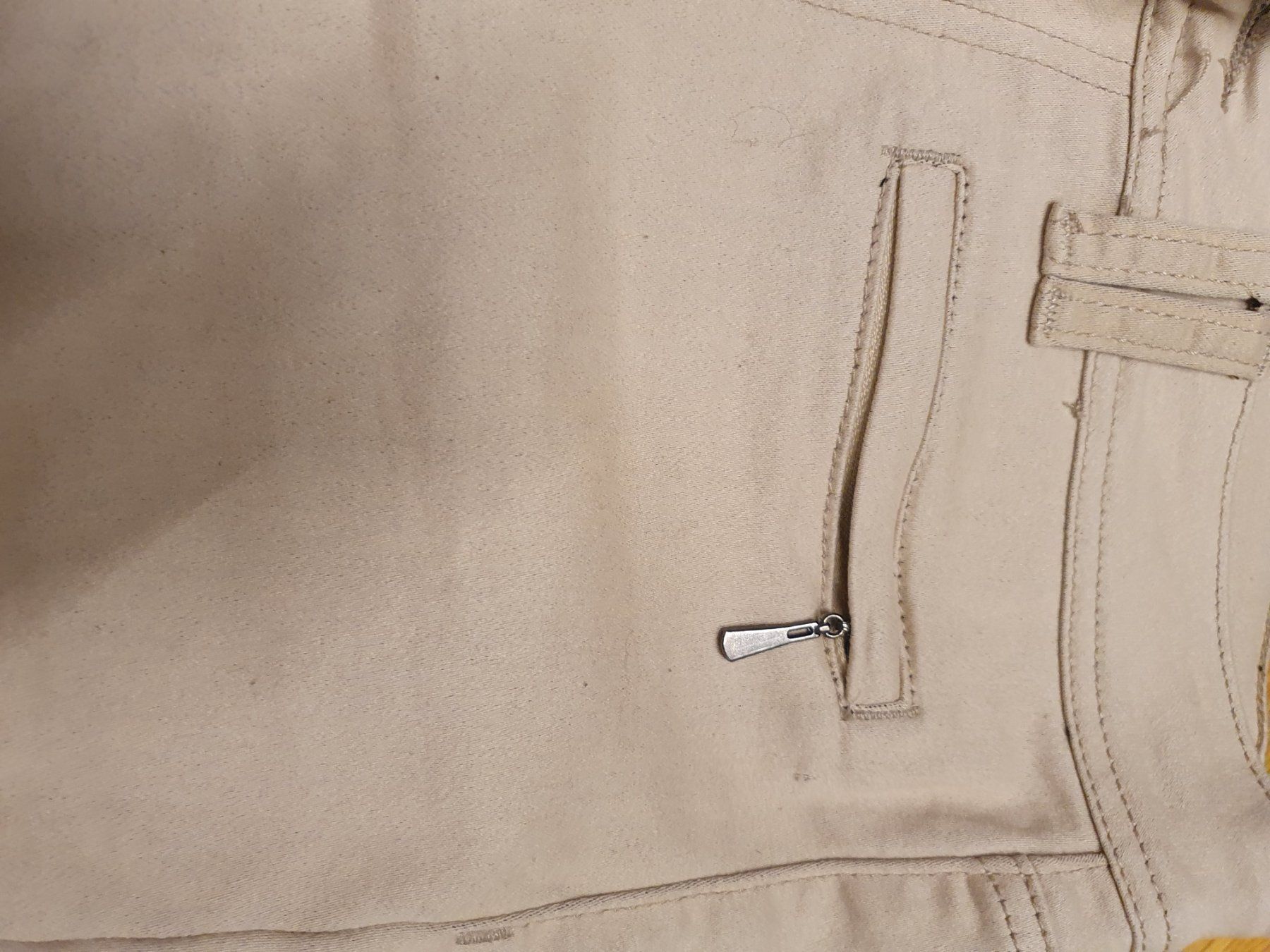 Jeans: Jeans doux beige taille 38 – Nuovo (secondo la descrizione) da Versoix venduto da aline_b 3