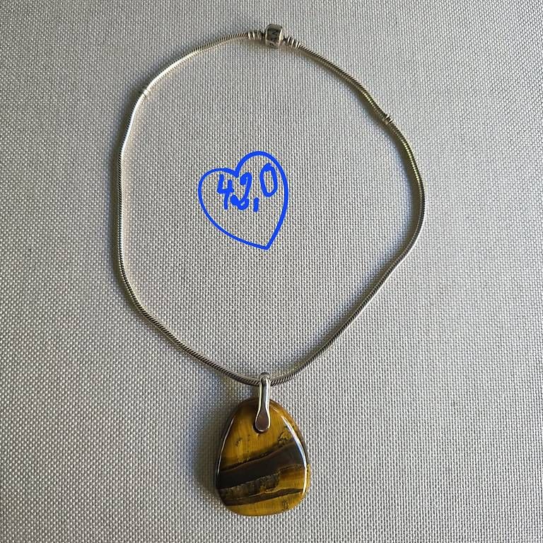 Ketten: Collier argent avec pendentif il de Tigre – Neu und originalverpackt aus Orbe von Adaline.64 2