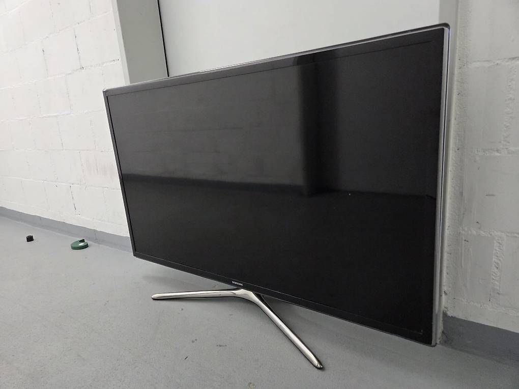 Samsung Televisori: Samsung Fernseher – Usato da Solothurn venduto da herkules01