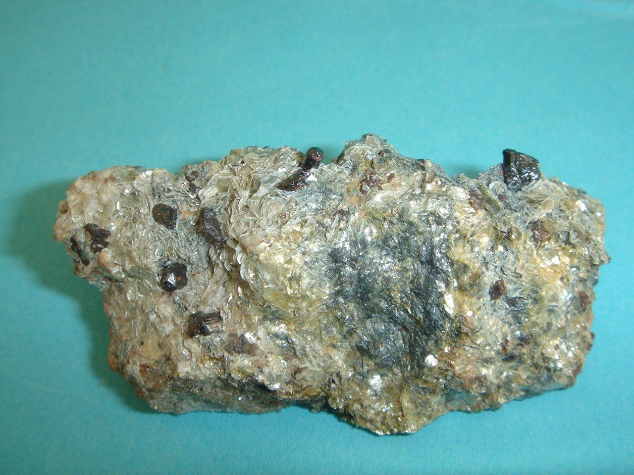 Minerali & Pietre curative: Rutil- mit Muskovit Nufenen Griesgletscher – Nuovo (secondo la descrizione) da Büren an der Aare venduto da Strahler0 2