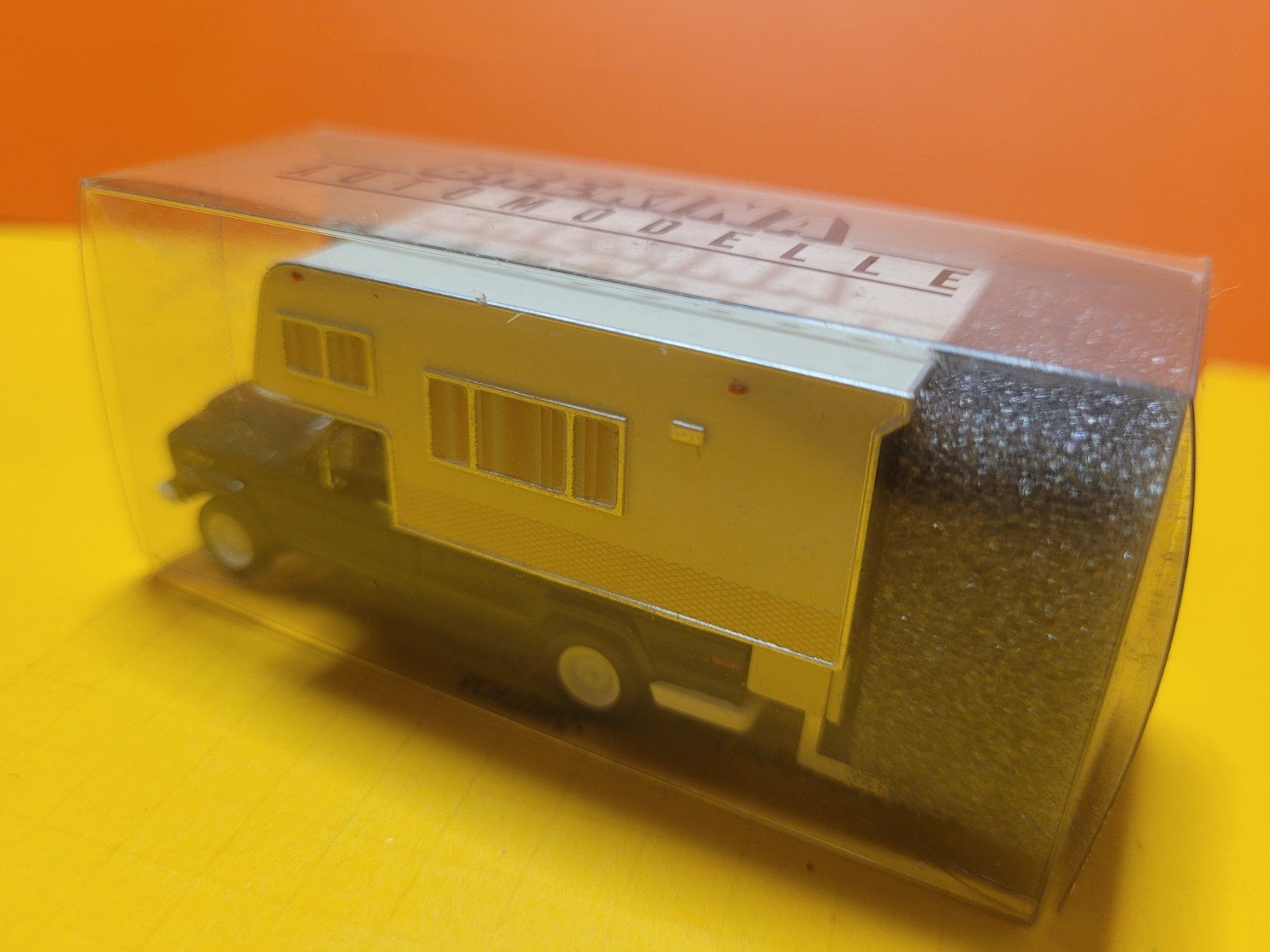 Jeep Modellini d'auto: Jeep Gladiator Camper - Brekina 1:87 – Nuovo e nell'imballaggio originale da Domdidier venduto da Bimbo57 2