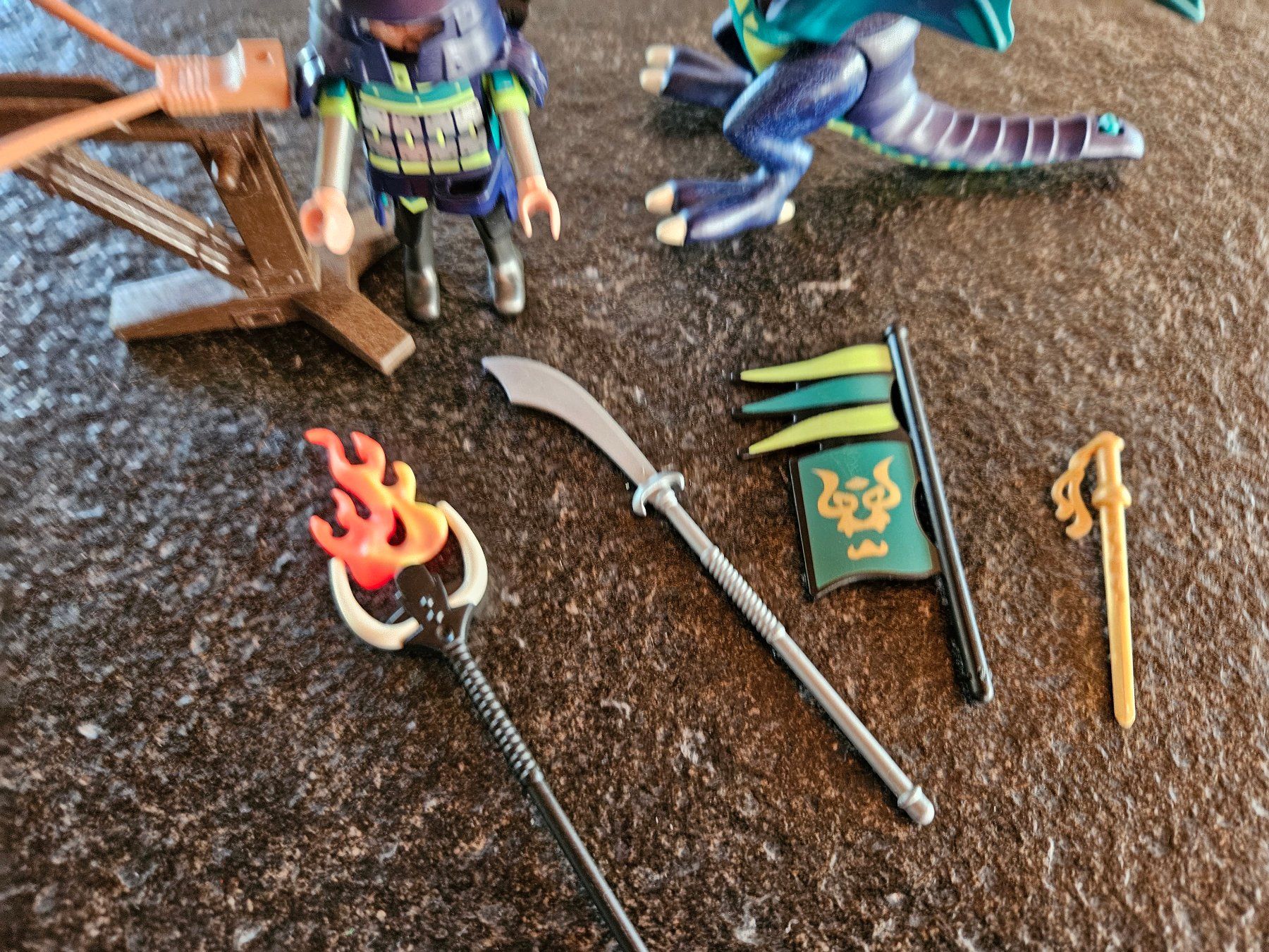 Playmobil Spielzeuge: Playmobil 5484 Panzerdrache mit Krieger – Gebraucht aus Gontenschwil von regentag 1
