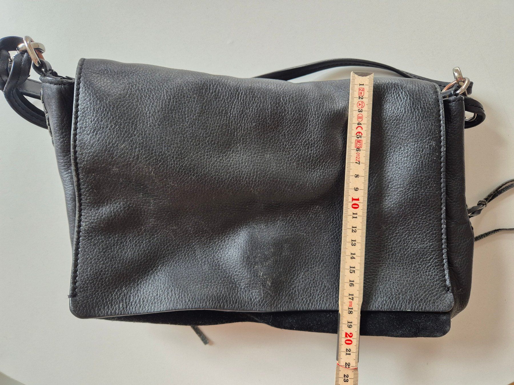 Zara Sacs: Ledertasche, Schwarz – D'occasion à Basel par gel_7ns8 1