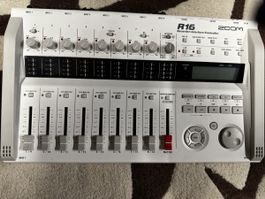 ZOOM R16 Recorder Interface