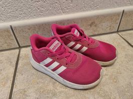 Turnschuhe Adidas Grösse 26