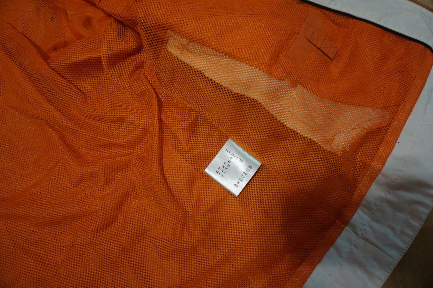 Giacche: Orange Übergangsjacke, Grösse 38 – Usato da Zürich venduto da einalemjena 6