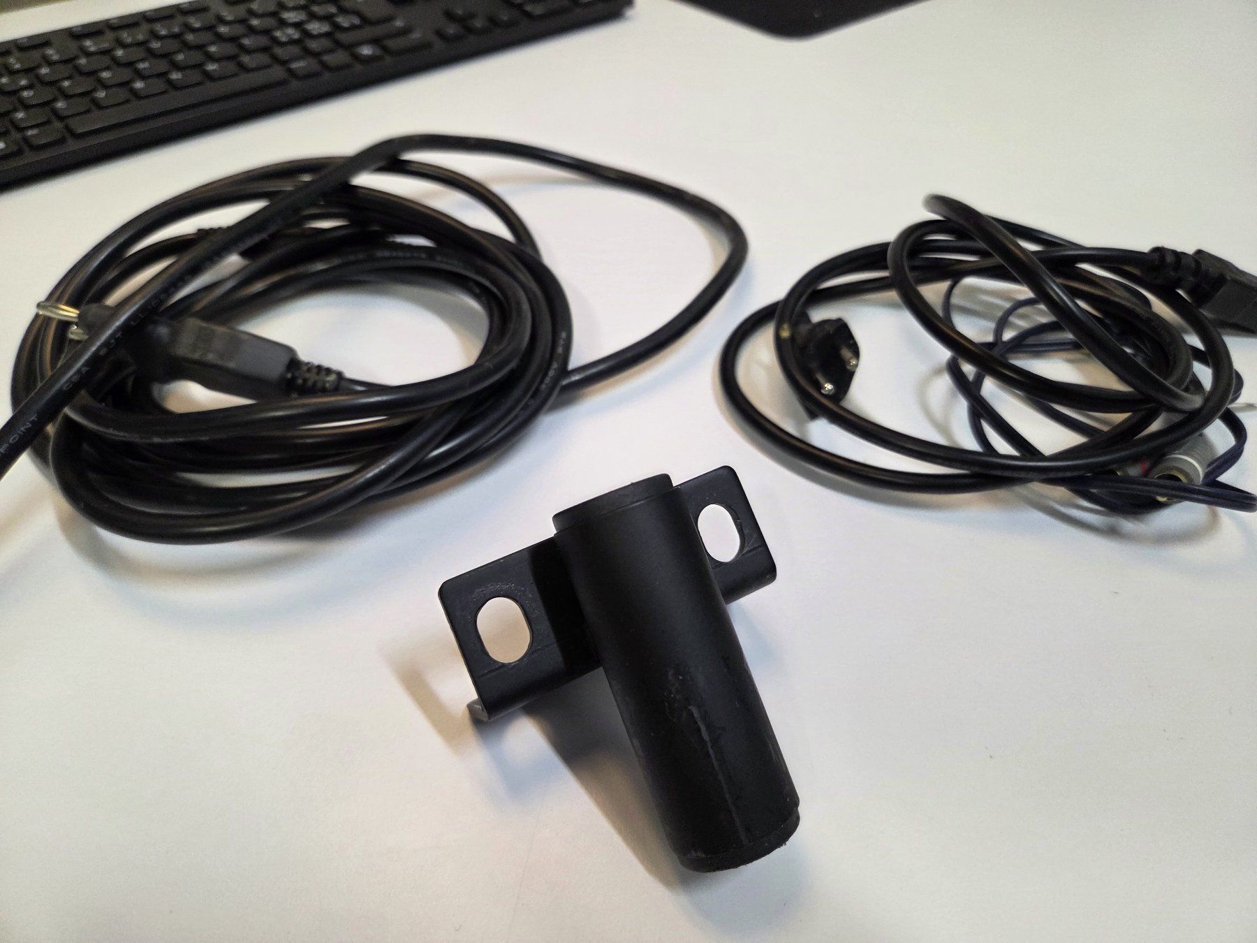 Buttkicker Amplificatori: Buttkicker BKA-130-C – Usato da Baden venduto da Myhandy 3