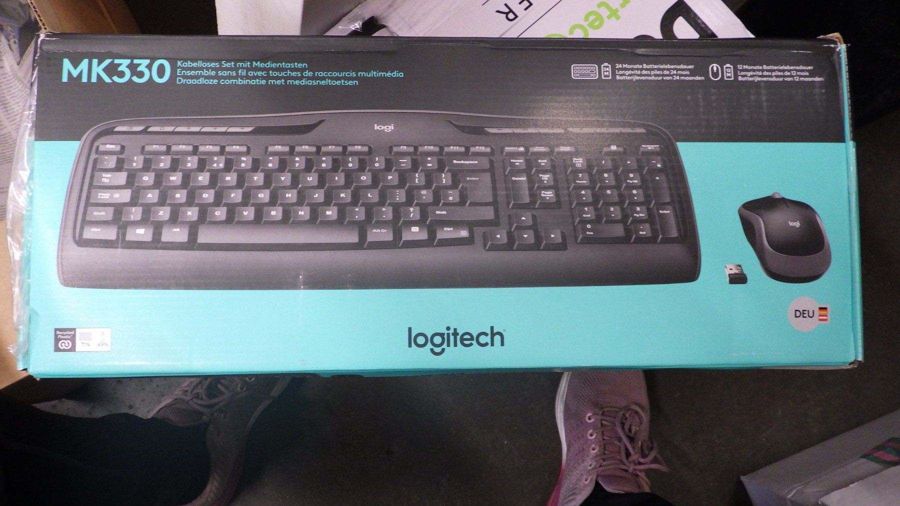 Logitech Tastaturen: Logitech MK330 wireless Desktop Combo – Neu und originalverpackt aus Gossau ZH von OrderflowAG