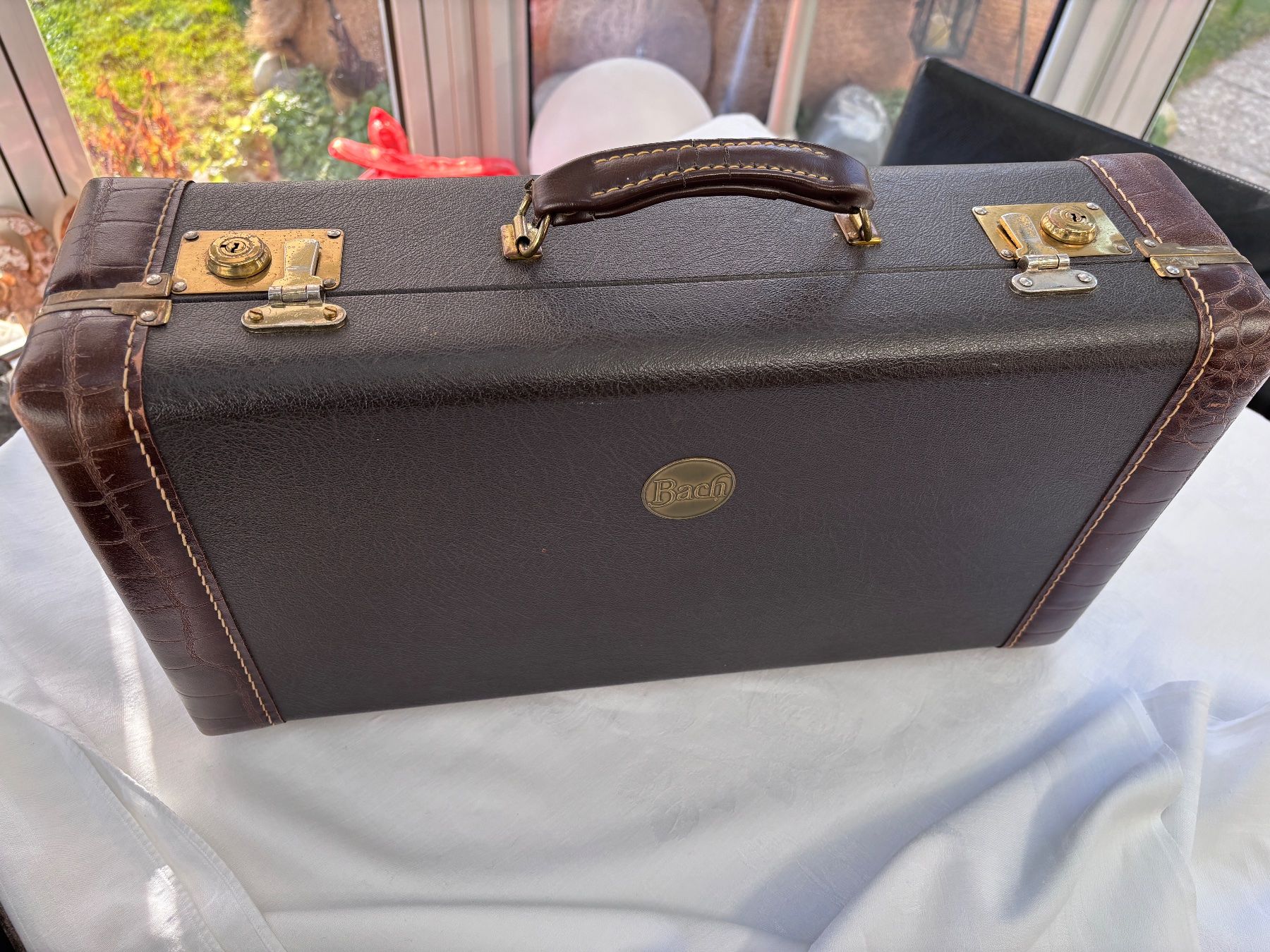 Strumenti musicali: B-Trompete BACH Stradivarius Modell 37 L – Usato da Binningen venduto da Padme 5