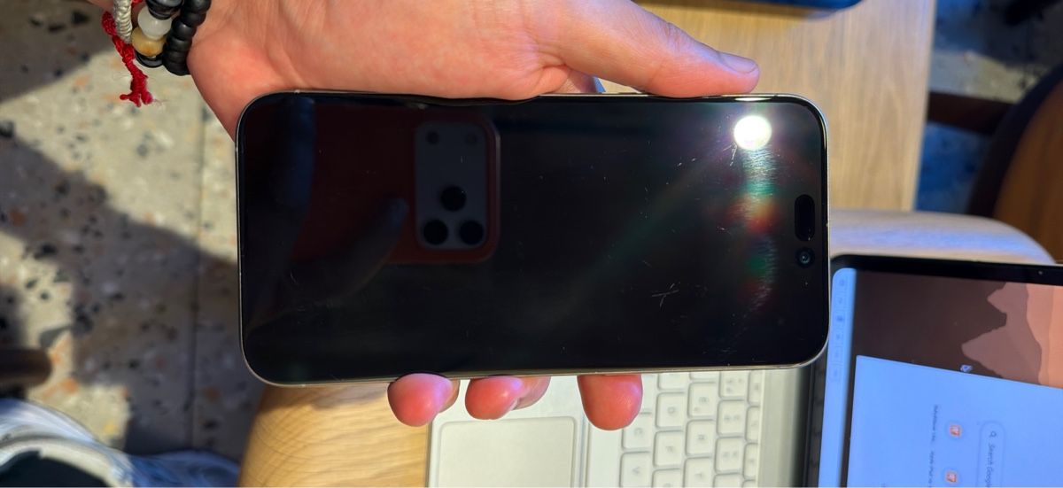 Apple Telefoni cellulari / Smartphones: iPhone 15 pro max 256GB – Usato da Zürich venduto da Yoni_to 1