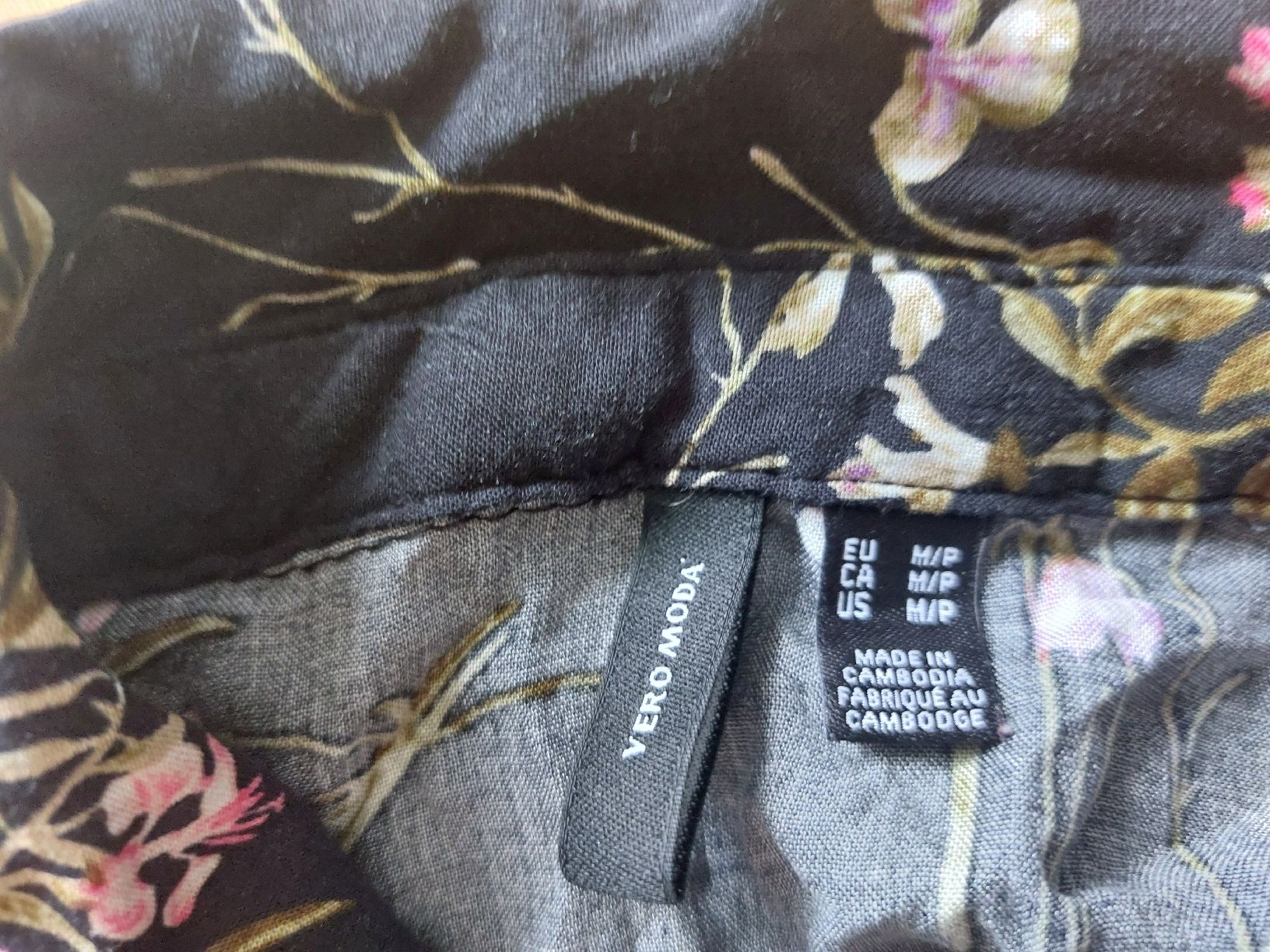 Vestiti: Blumenkleid Viskose  – Nuovo (secondo la descrizione) da Rosshäusern venduto da ter_z9gp 2