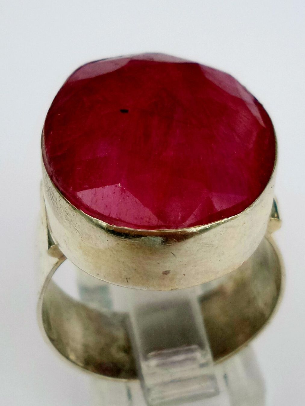 Anelli: Ring mit grossem pinkfarbenem Rubin – Nuovo (secondo la descrizione) da Zürich venduto da Bieter04 3