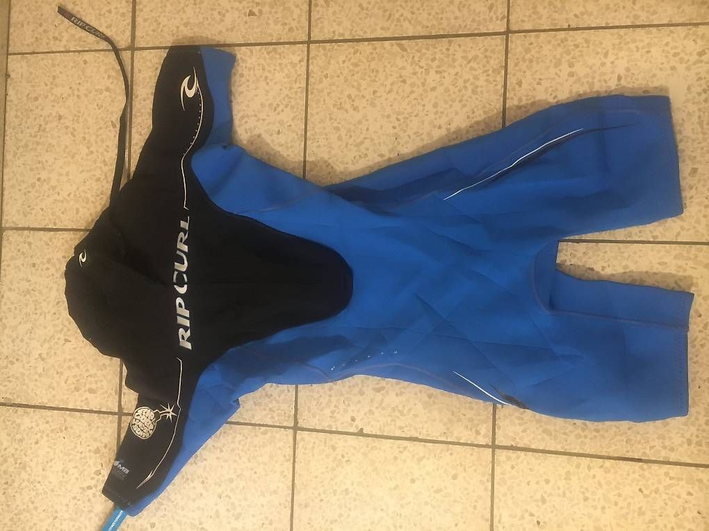 Rip Curl Mute per immersioni: Neopren, kurz, M, Ripcurl – Usato da Gipf-Oberfrick venduto da Proti 4