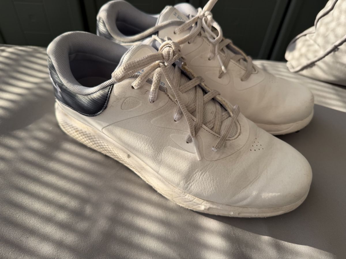 Under Armour Scarpe da donna: Under Armour Schuhe gr 40 – Usato da St. Gallen venduto da Emifrei 5