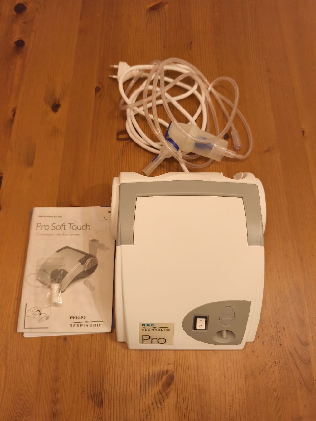 Philips Attrezzature mediche: Inhalator Philips Respironics Pro – Usato da Birmensdorf ZH venduto da Hagenbuchertrade